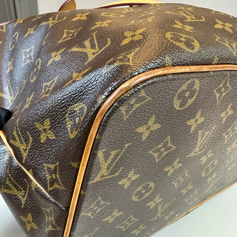 Louis Vuitton Monogram Canvas Palermo GM Shoulder Bag - Picture 7 of 17